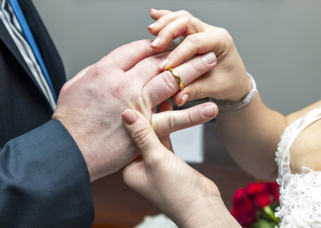 брак в Дании helge marriage